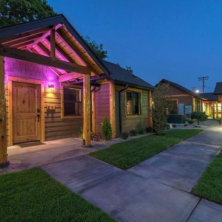Bear Mountain - Suite 6 Grants Pass Exterior photo